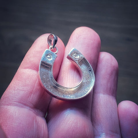 Horse Shoe Pendant